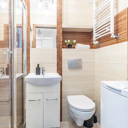 Apartment Grojecka 14a Superapart Z Balkonem Na Ochocie Warsaw